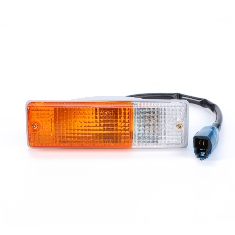 ПЕРЕДНИЙ ПРАВЫЙ ФОНАРЬ