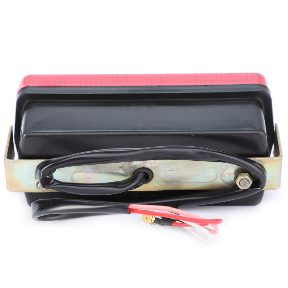 ЗАДНИЙ ФОНАРЬ