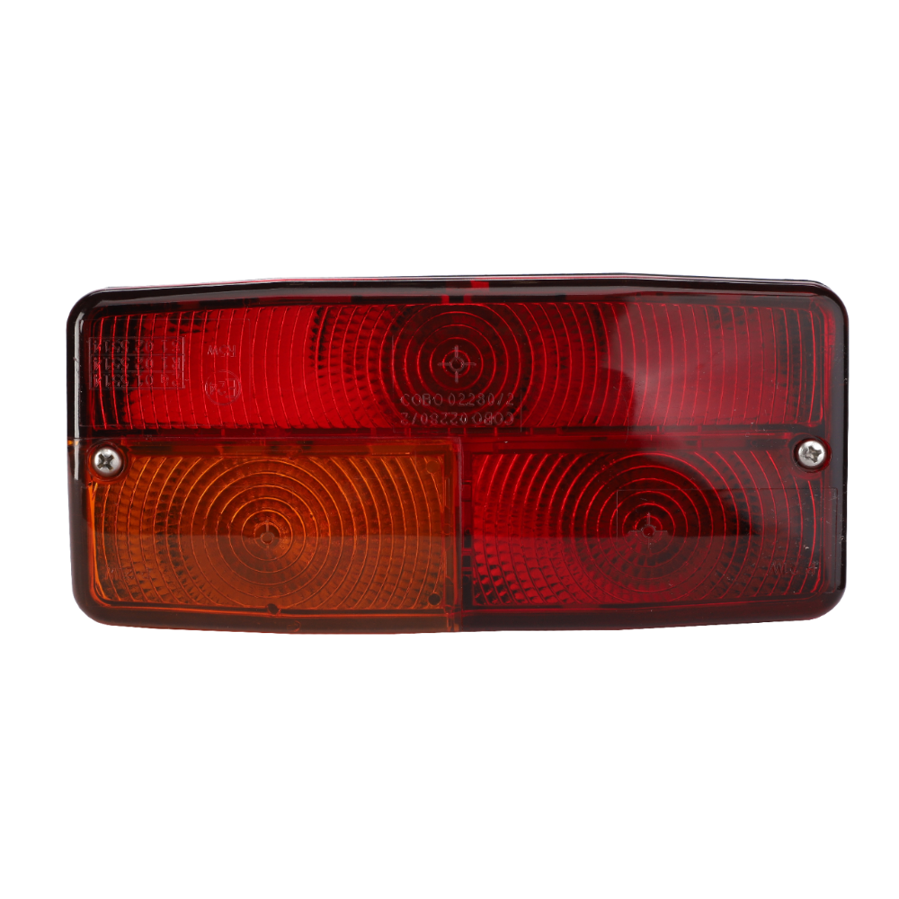 Правый задний фонарь